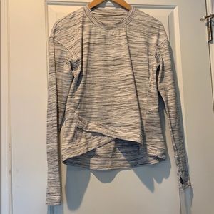 Lululemon grey long sleeve shirt